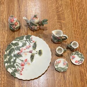 Handpainted Hummingbird Floral Ceramic Plate and Mini Tea Set - White and Green